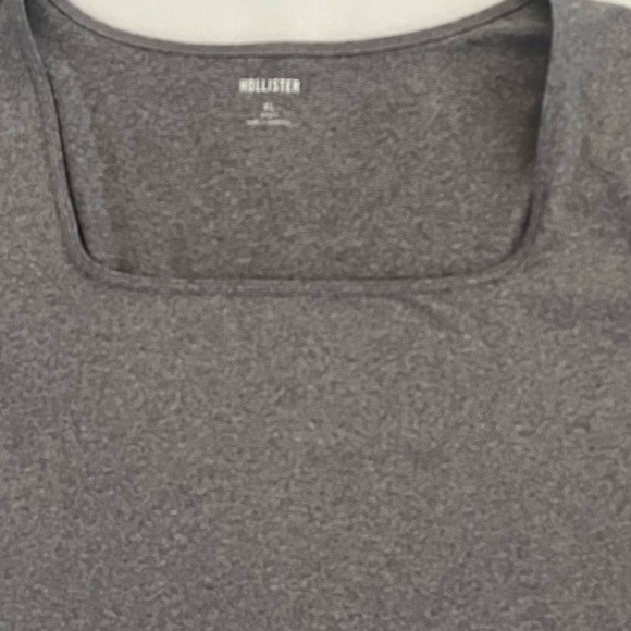 Hollister Gray Square-Neck Crop Top - Picture 4 of 9